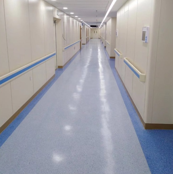 使用古玛孚乐 G500 弹性地板粘合剂